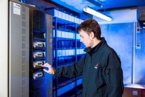 Choosing a UPS supplier that delivers for your data centre