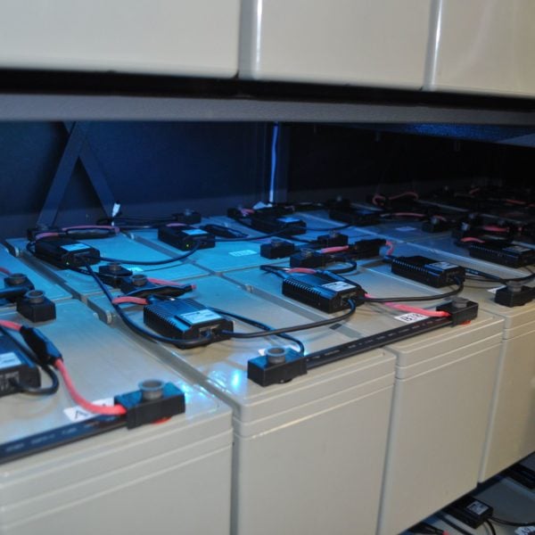 Choosing the right UPS battery technology